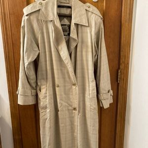 Raincoat womens 6 Fleet Street